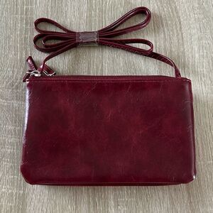 NWOT … Elegant Burgundy Crossbody Bag / Purse